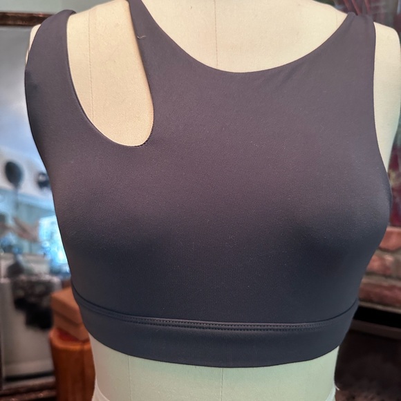 ALO - bra bundle - Picture 6 of 6